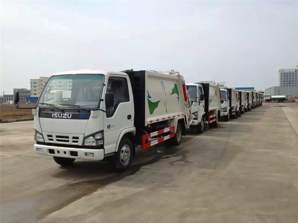 貴陽市采購一批程力壓縮垃圾車順利交付